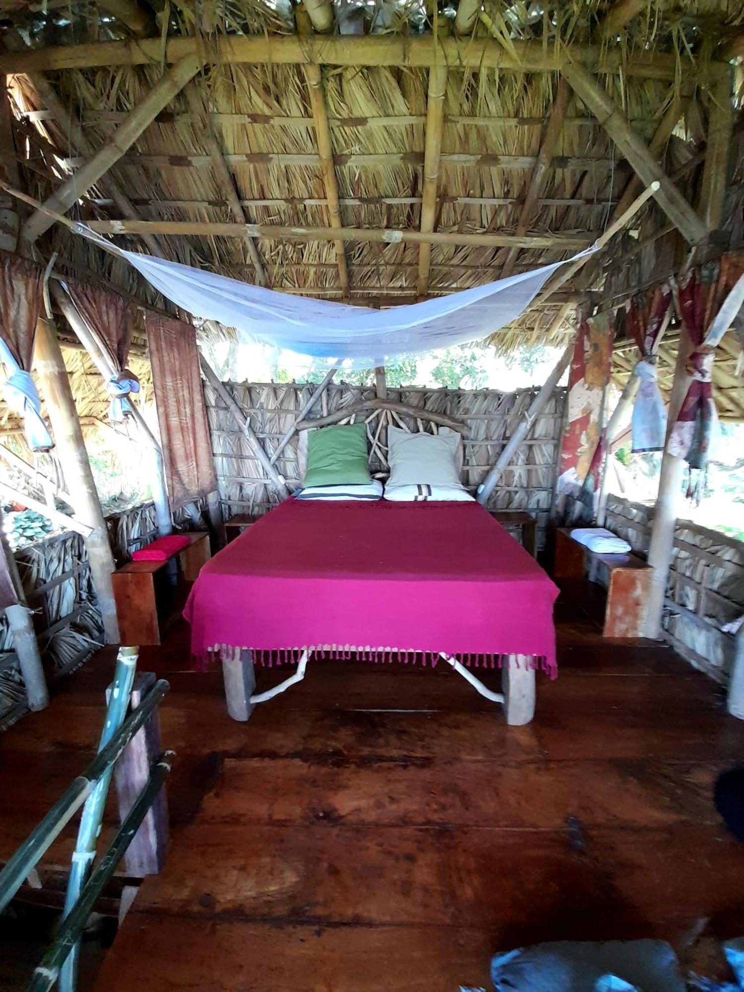 El Bamboo Cabins Balgue Dış mekan fotoğraf